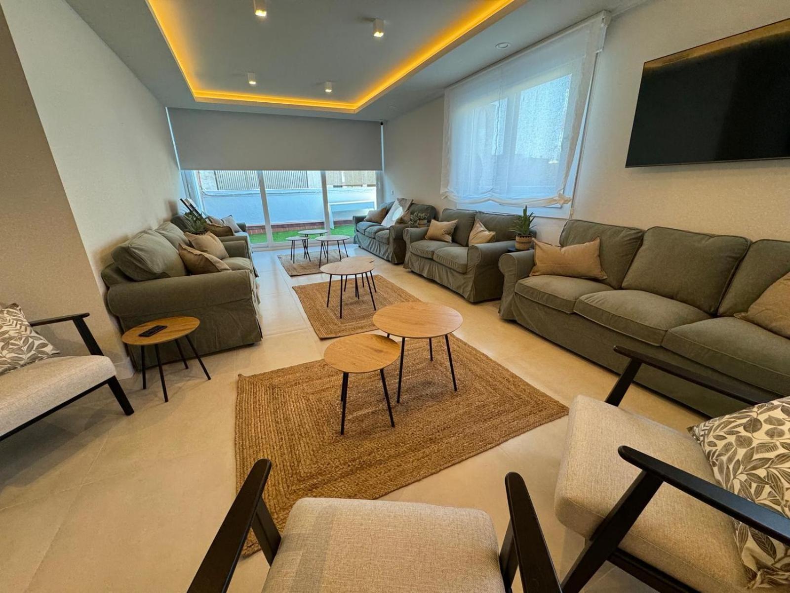 Zahira Homes — Fotos 1